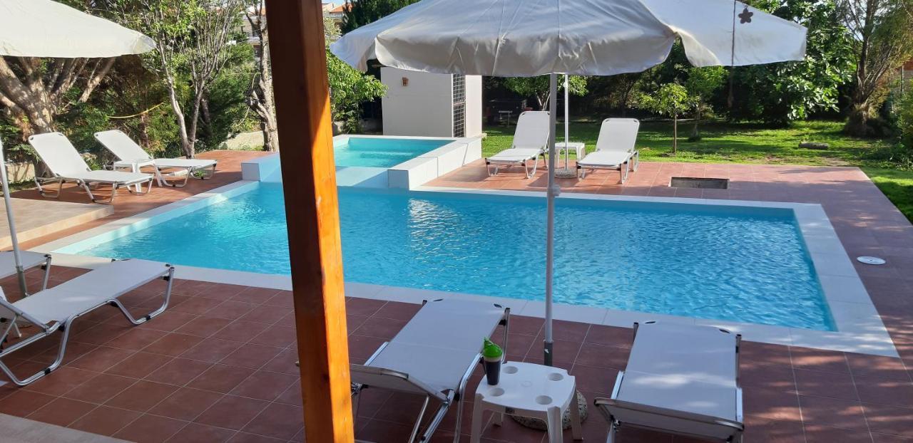 Maria Lemoni Swimming Pool Apartment Nea Skioni Exterior photo